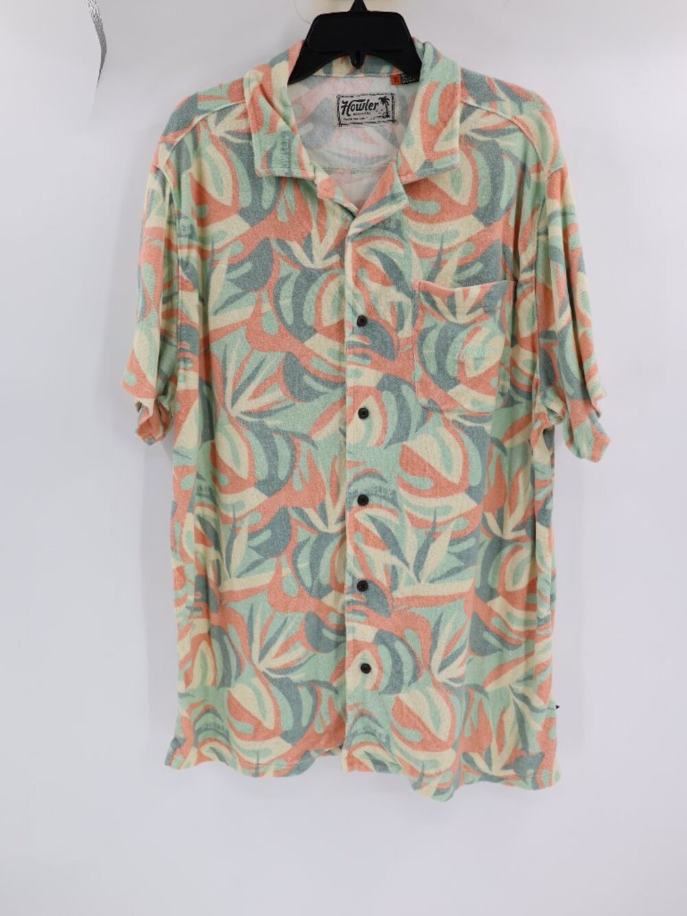 Howler Bros Shirt Mens XL Tropical Floral Terry cloth Button Up Short Sleeve